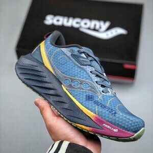 Saucony Triumph 22 Cushioning Running Shoes Blue